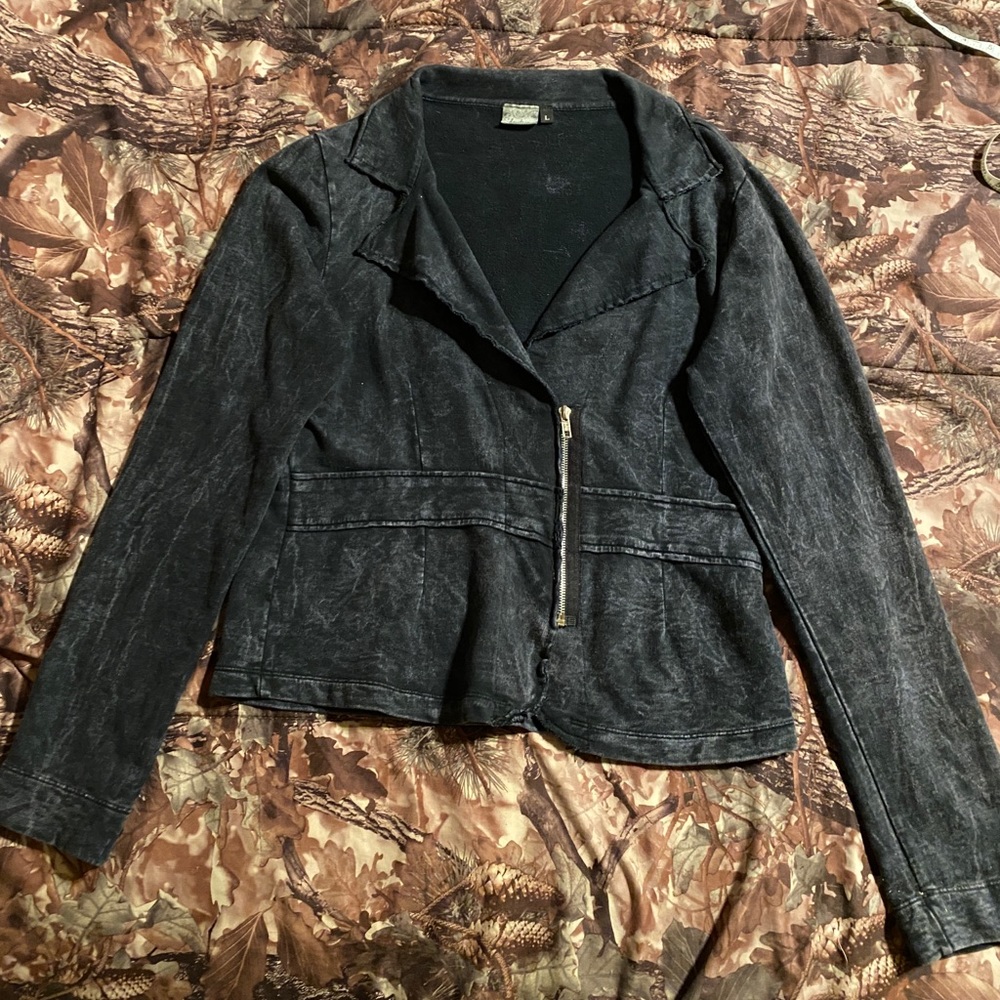 Daytrip, Gray Blazer, L